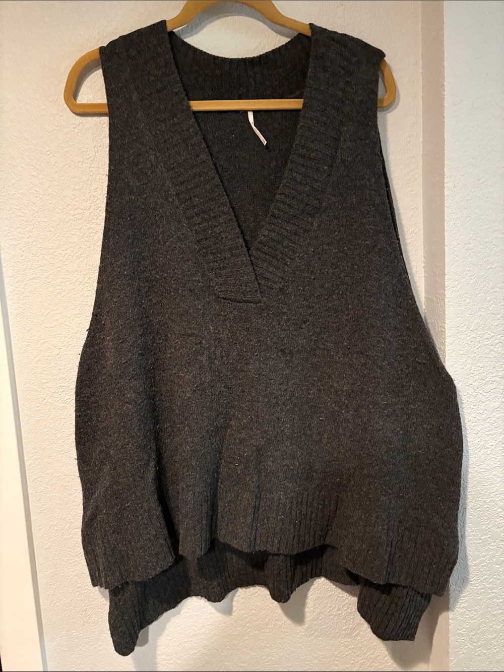 Free People Charcoal V-Neck Sleeveless Knit Sweater Vest